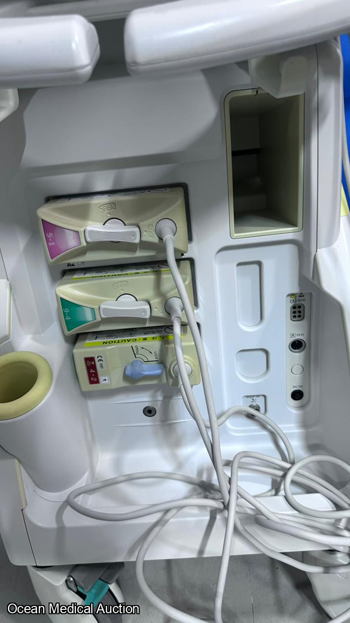 Hitachi avius ultrasound with convex,linear and cardiac probe
