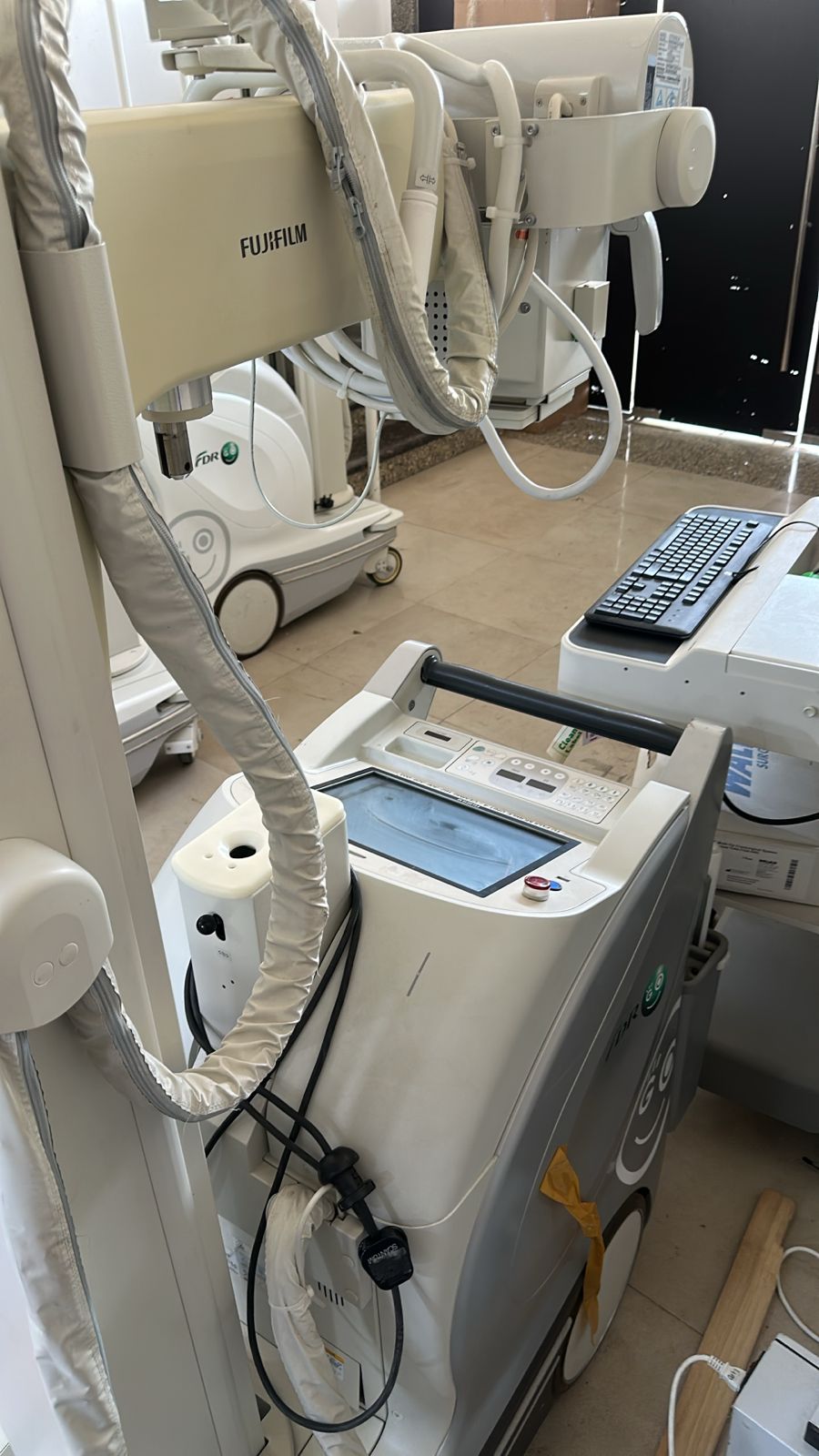 FUJIFILM FDR GO MOBILE X-RAY