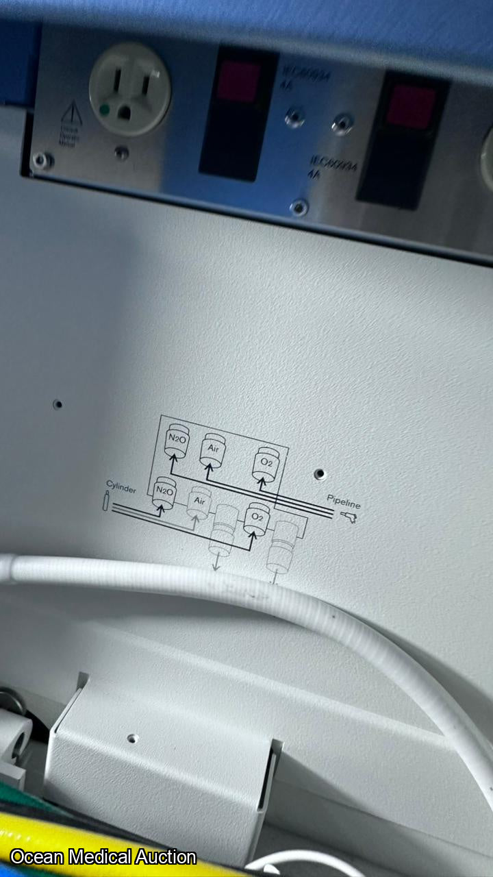 Drager Anesthesia appolo machine