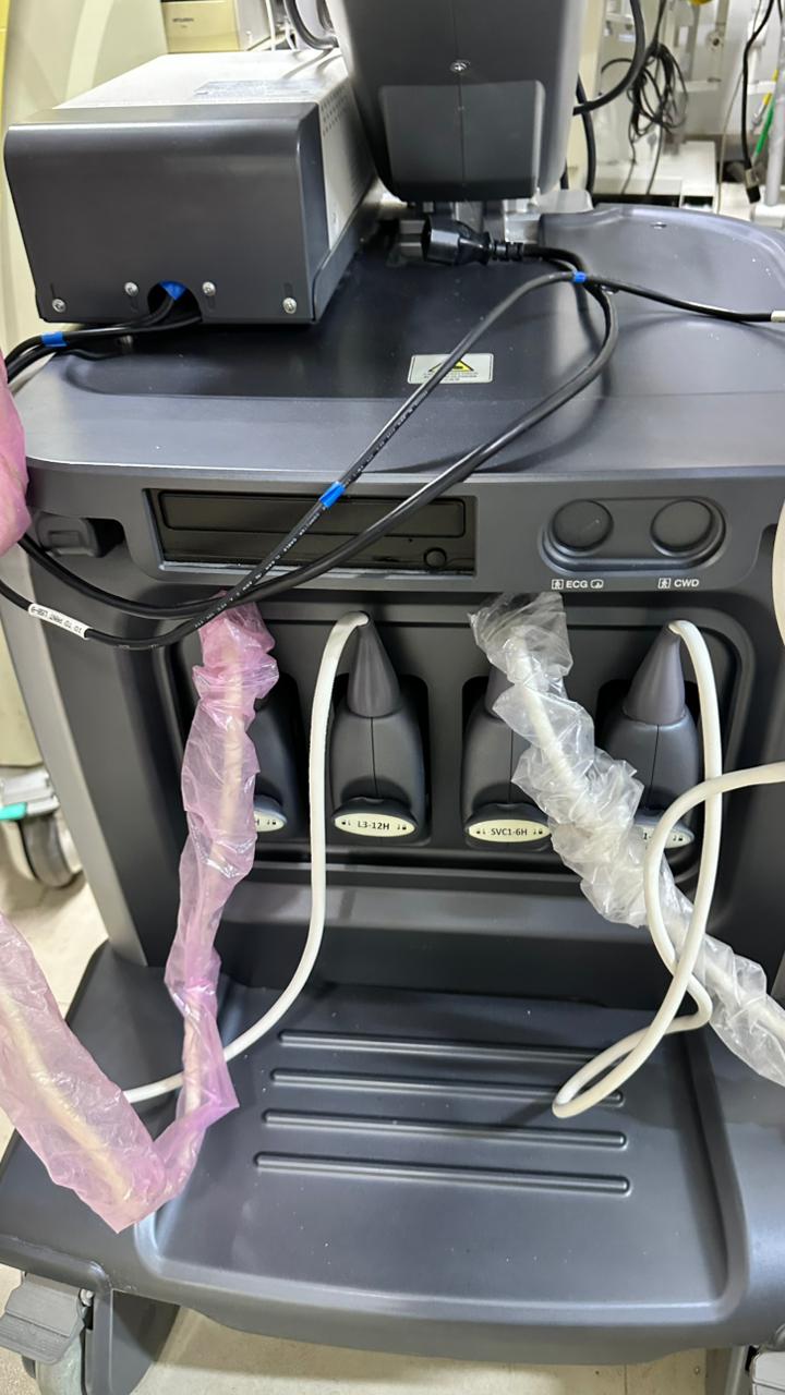 ALPINION E-CUBE 15 ultrasound machine WITH CONVEX, LINEAR, TVS and MICRO CONVEX PROBE