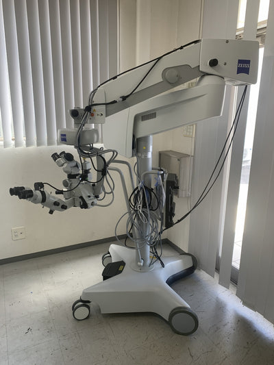 Carl Zeiss Visu 200 S8 microscope