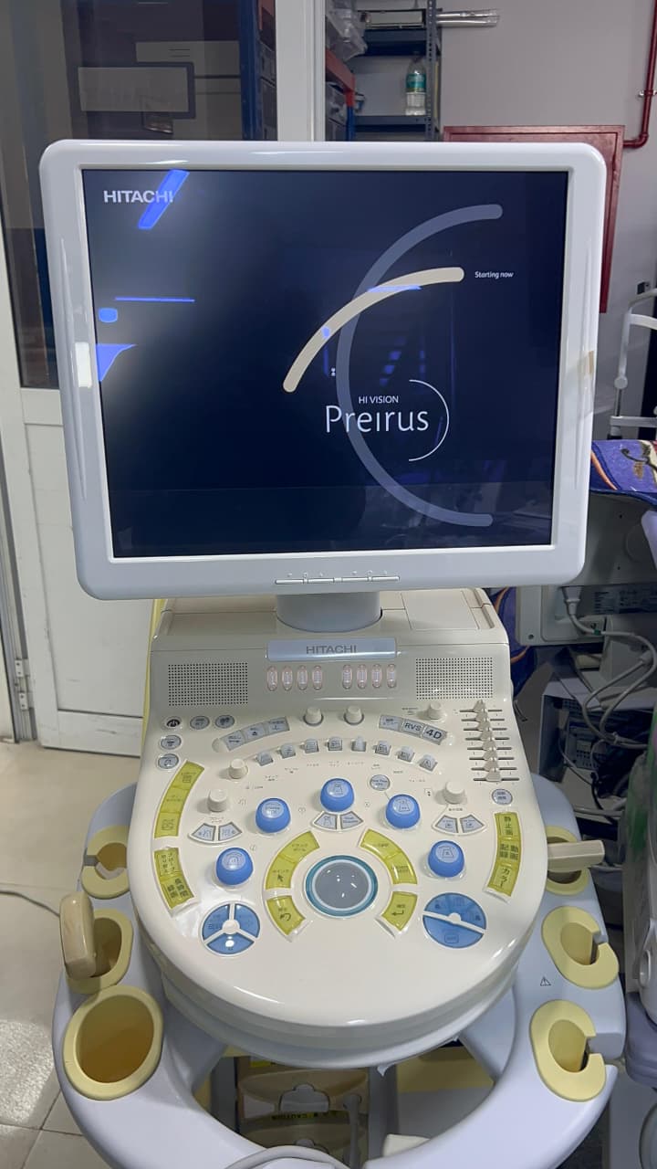 Hitachi Hi Vision preirus ultrasound convex and linear probe